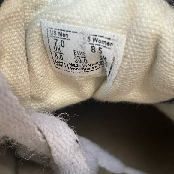 Checkered Vans - Picture 7 of 7